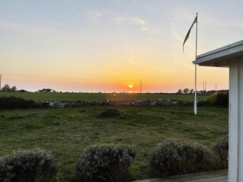 Pleasant cottage on Oland with a panoramic view of Kalmarsund