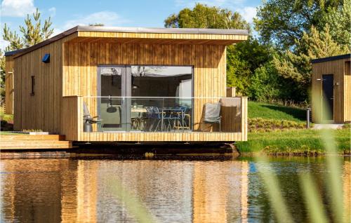 Beautiful Home In Strandlida With Kitchen